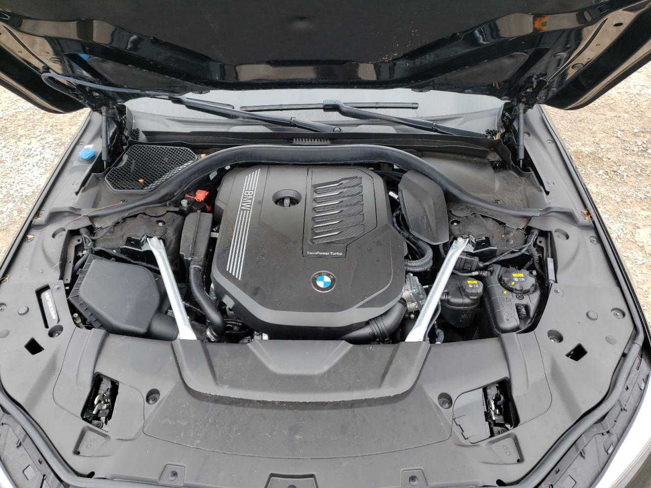 Photo 7 from auction – 2020 BMW 740 I with VIN WBA7T2C00LCD32648