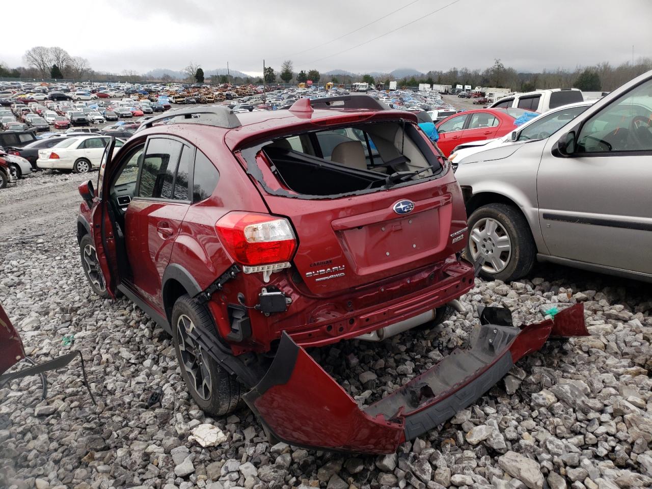 Photo 3 from auction – 2017 SUBARU CROSSTREK with VIN JF2GPADC9HH223351