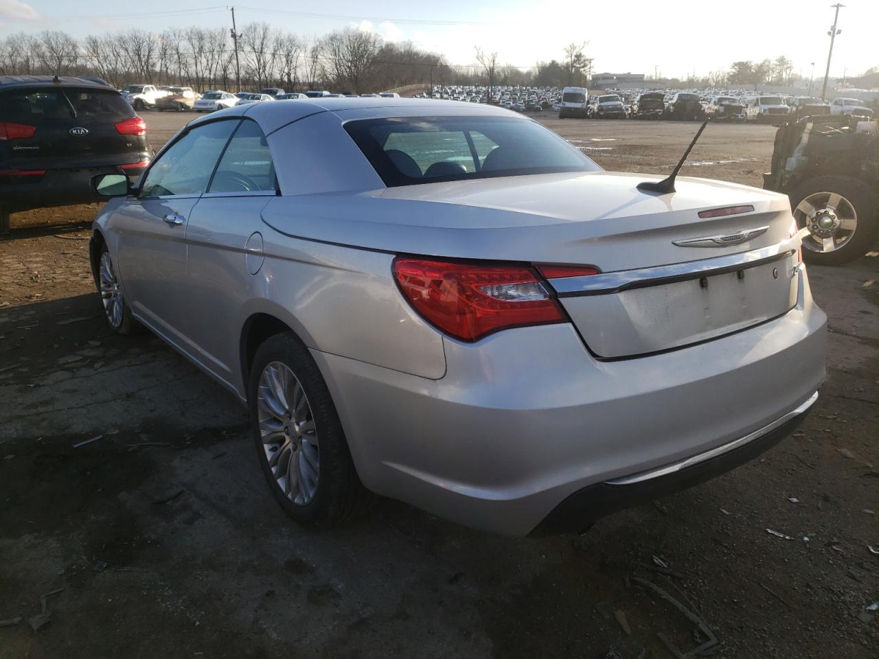 Photo 3 from auction – 2011 CHRYSLER 200 LIMITE with VIN 1C3BC7EG4BN597405