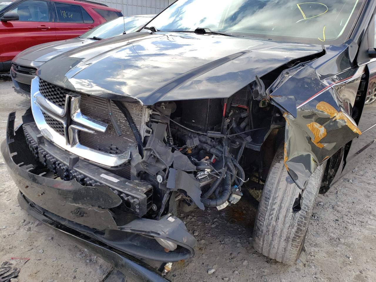 Photo 9 from auction – 2011 DODGE GRAND CARA with VIN 2D4RN5DG1BR720707