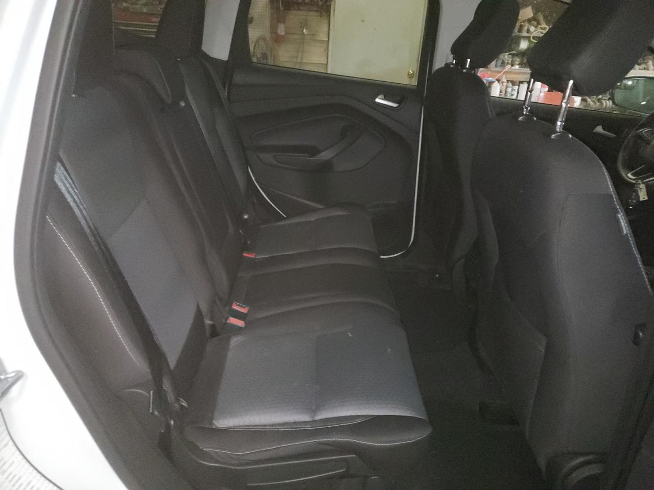 Photo 6 from auction – 2018 FORD ESCAPE SE with VIN 1FMCU9G98JUB62703