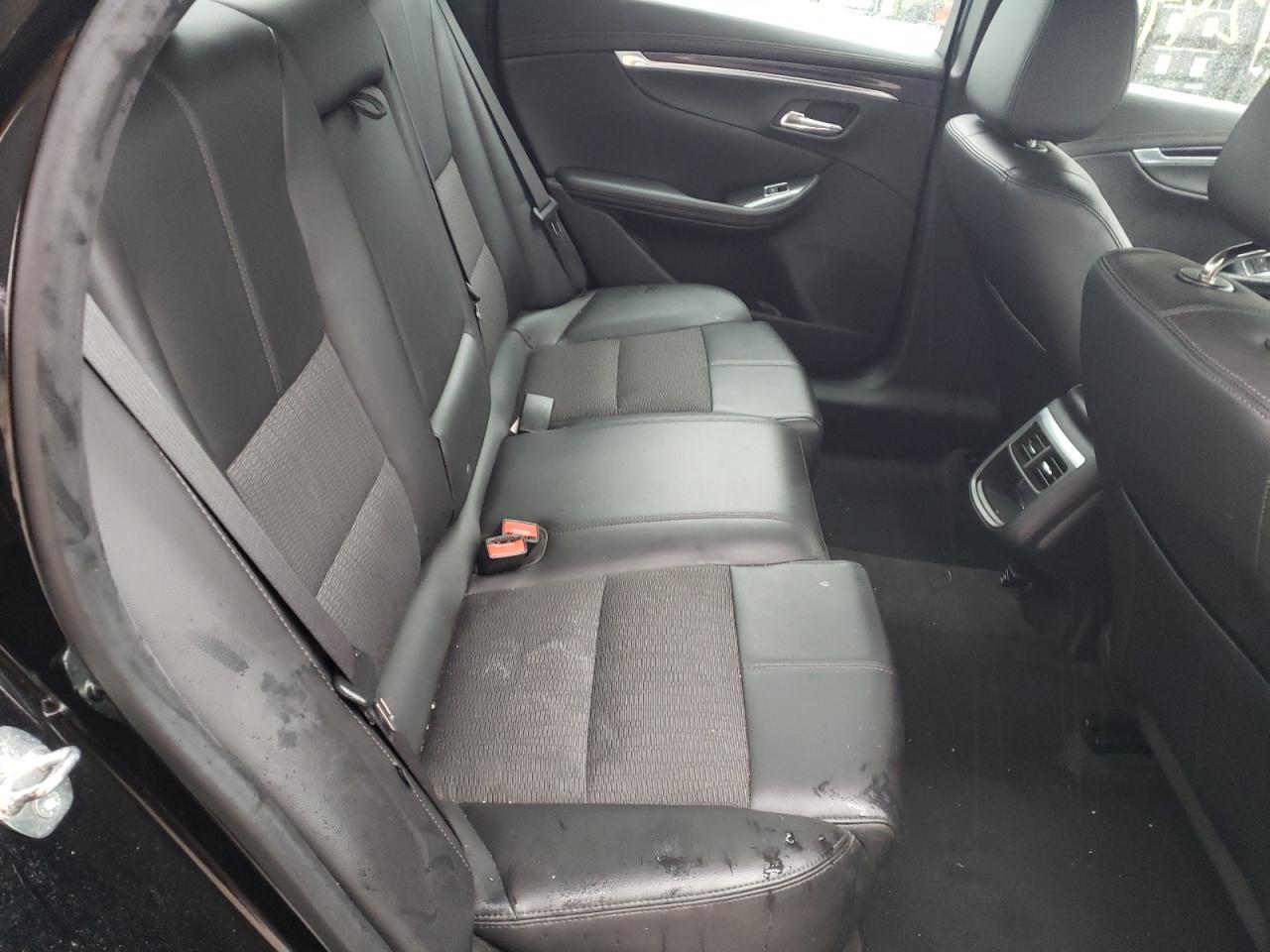 Photo 6 from auction – 2017 CHEVROLET IMPALA LT with VIN 2G1105S31H9160018