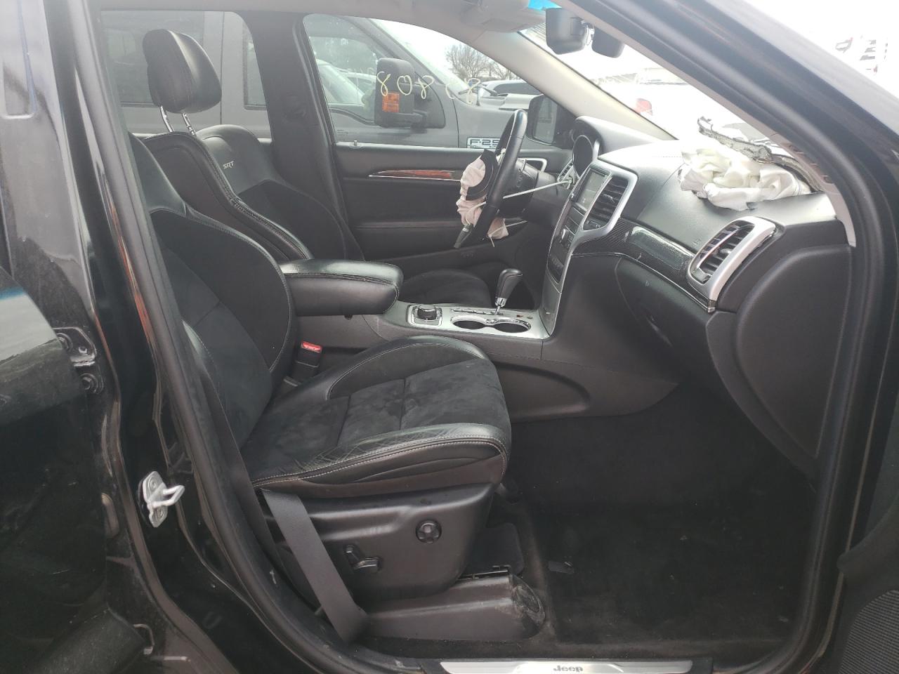 Photo 5 from auction – 2012 JEEP GRAND CHER with VIN 1C4RJFDJ8CC361537