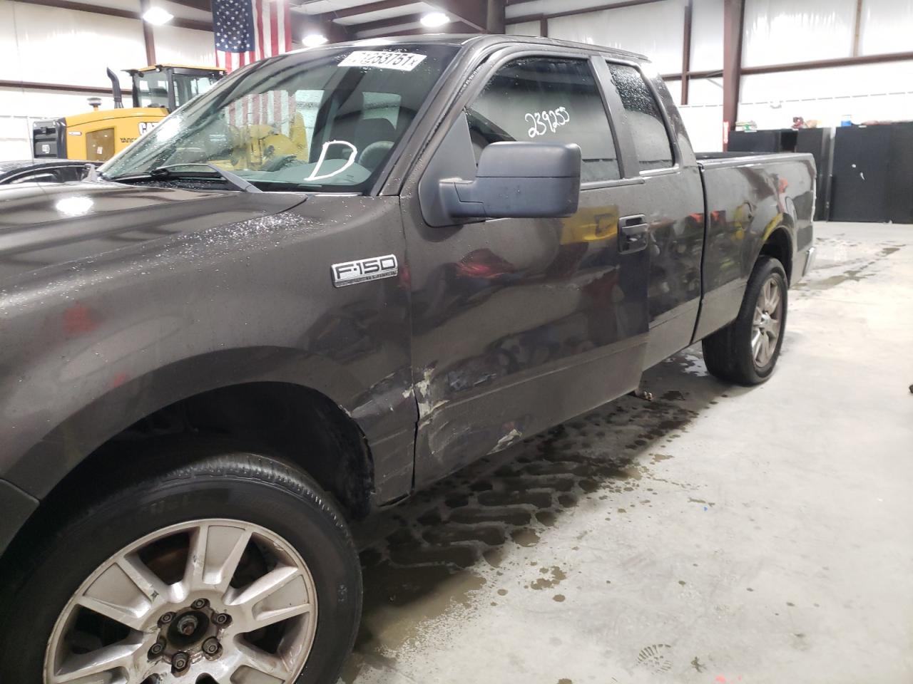 Photo 9 from auction – 2007 FORD F150 with VIN 1FTRX12W87FA91598