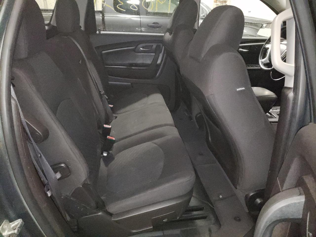 Photo 6 from auction – 2011 CHEVROLET TRAVERSE L with VIN 1GNKVGED3BJ339063