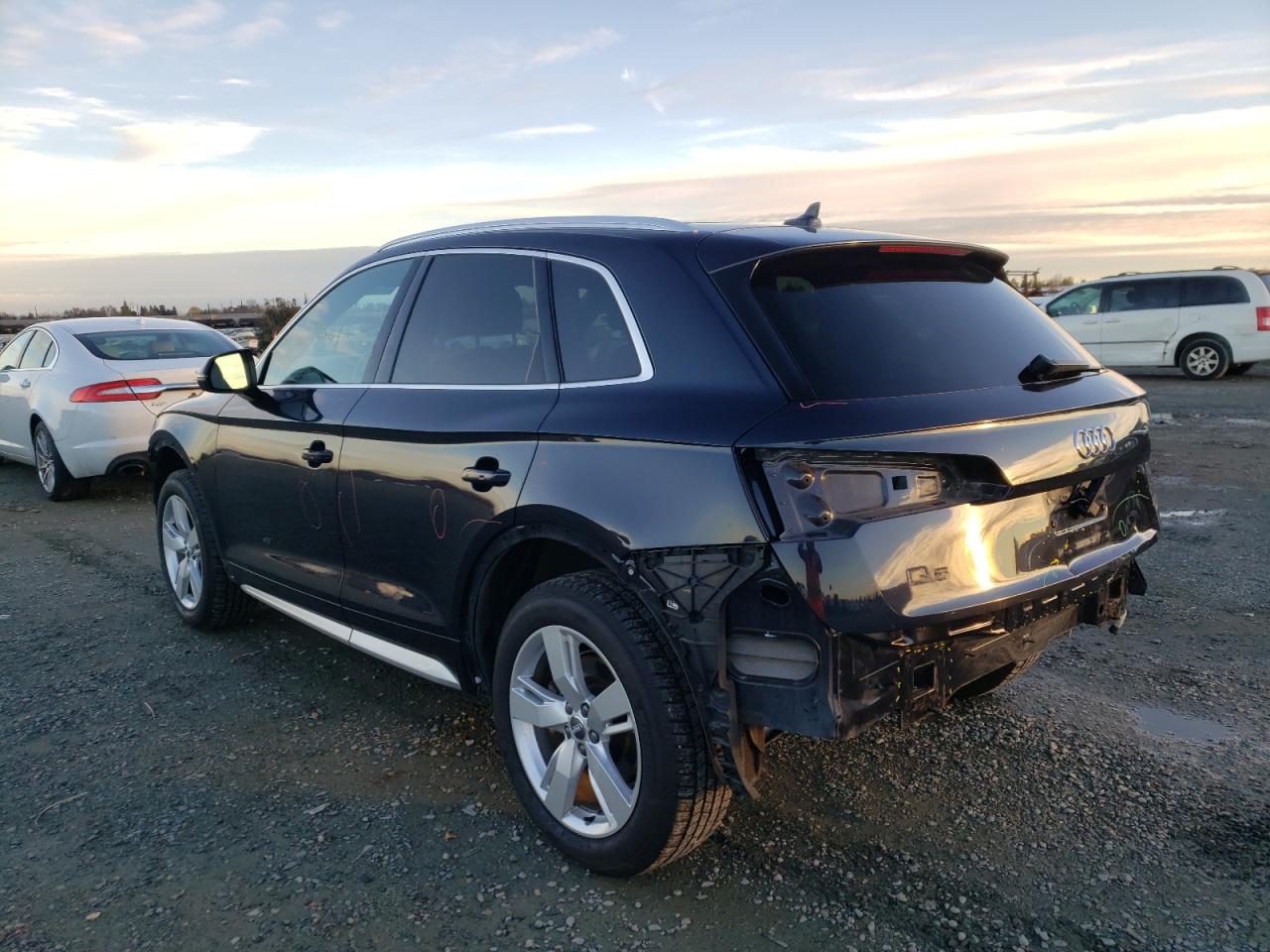 Photo 3 from auction – 2018 AUDI Q5 PREMIUM with VIN WA1BNAFYXJ2114536