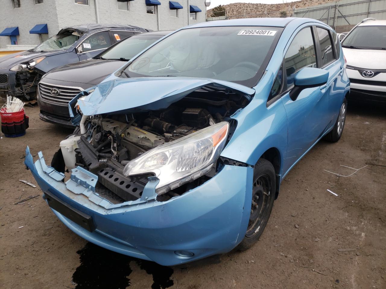 Photo 2 from auction – 2015 NISSAN VERSA NOTE with VIN 3N1CE2CP5FL439292