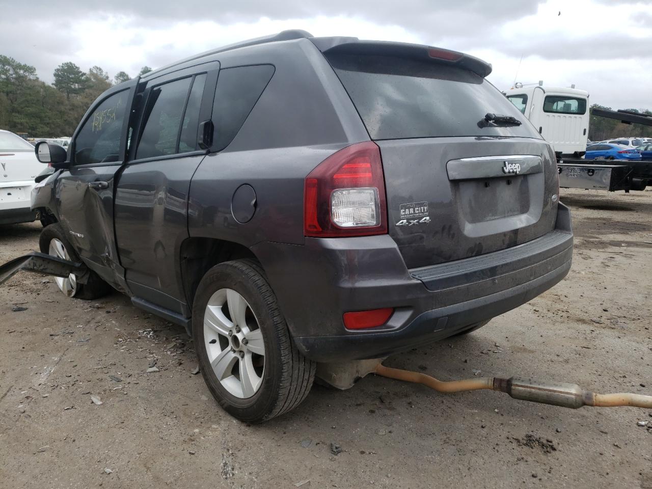 Photo 3 from auction – 2017 JEEP COMPASS LA with VIN 1C4NJDEB0HD191122