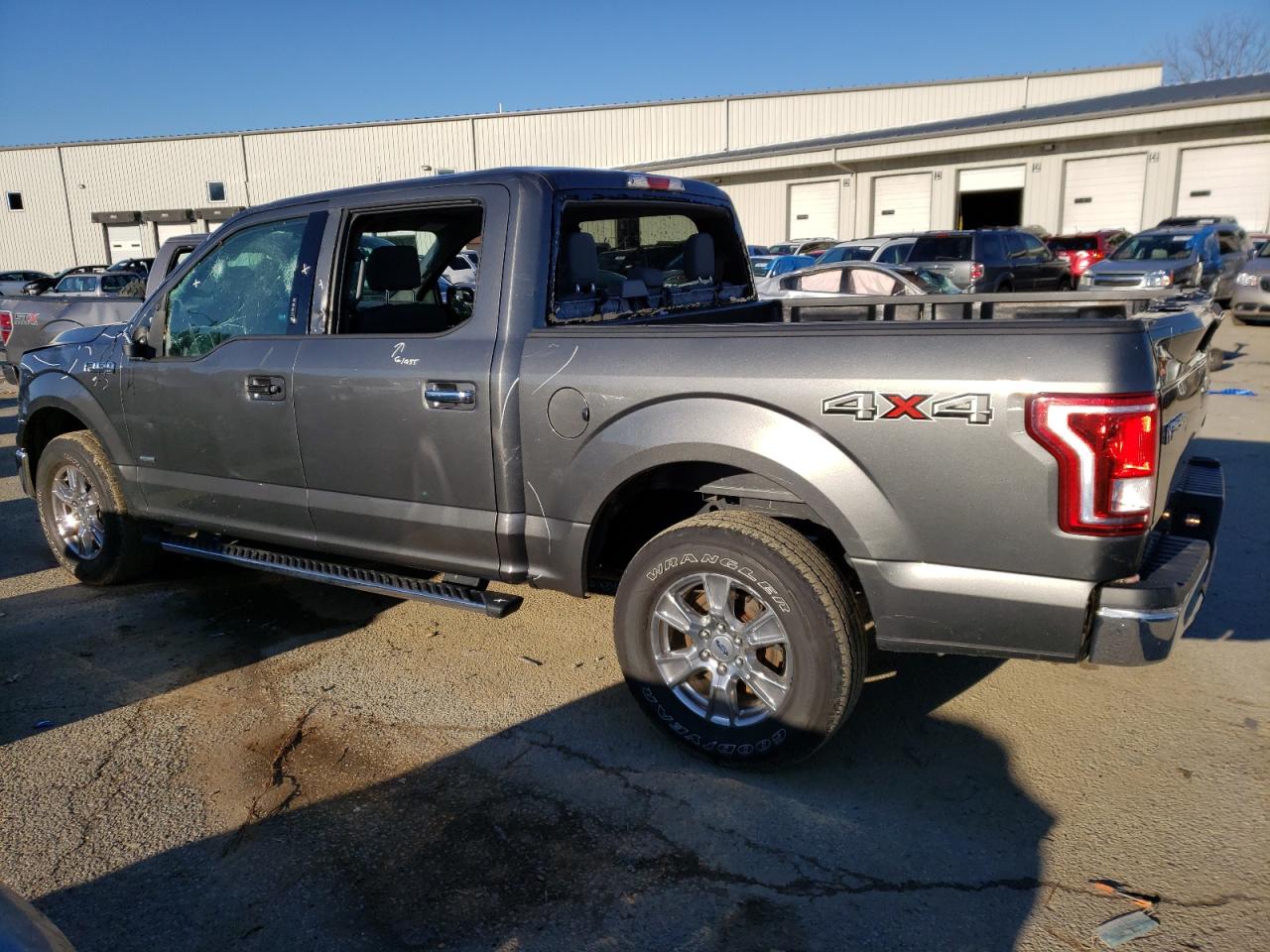 Photo 9 from auction – 2016 FORD F150 SUPER with VIN 1FTEW1EP6GKF89988