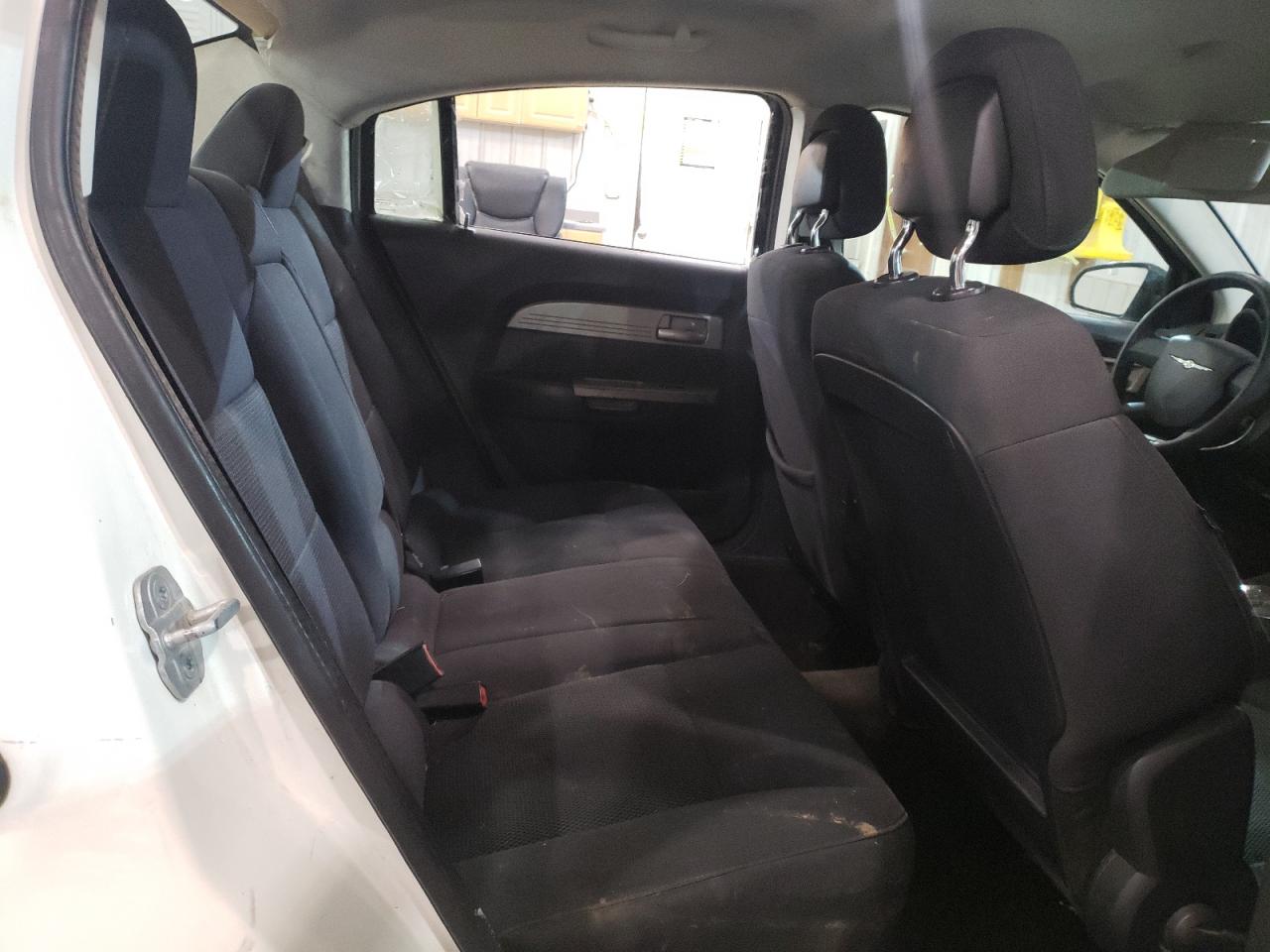 Photo 6 from auction – 2010 CHRYSLER SEBRING TO with VIN 1C3CC4FB7AN173740