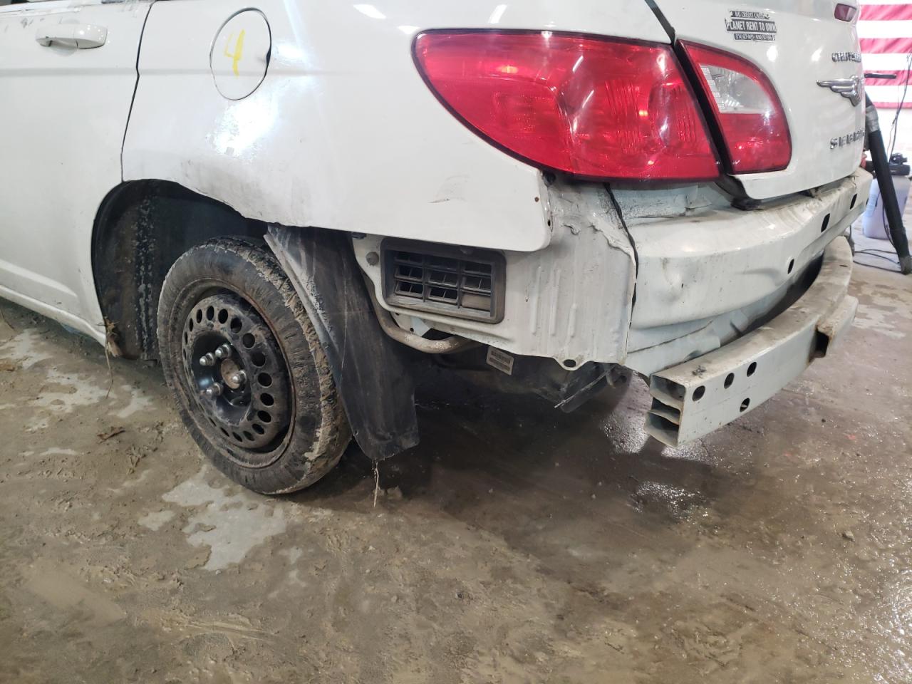 Photo 9 from auction – 2010 CHRYSLER SEBRING TO with VIN 1C3CC4FB7AN173740