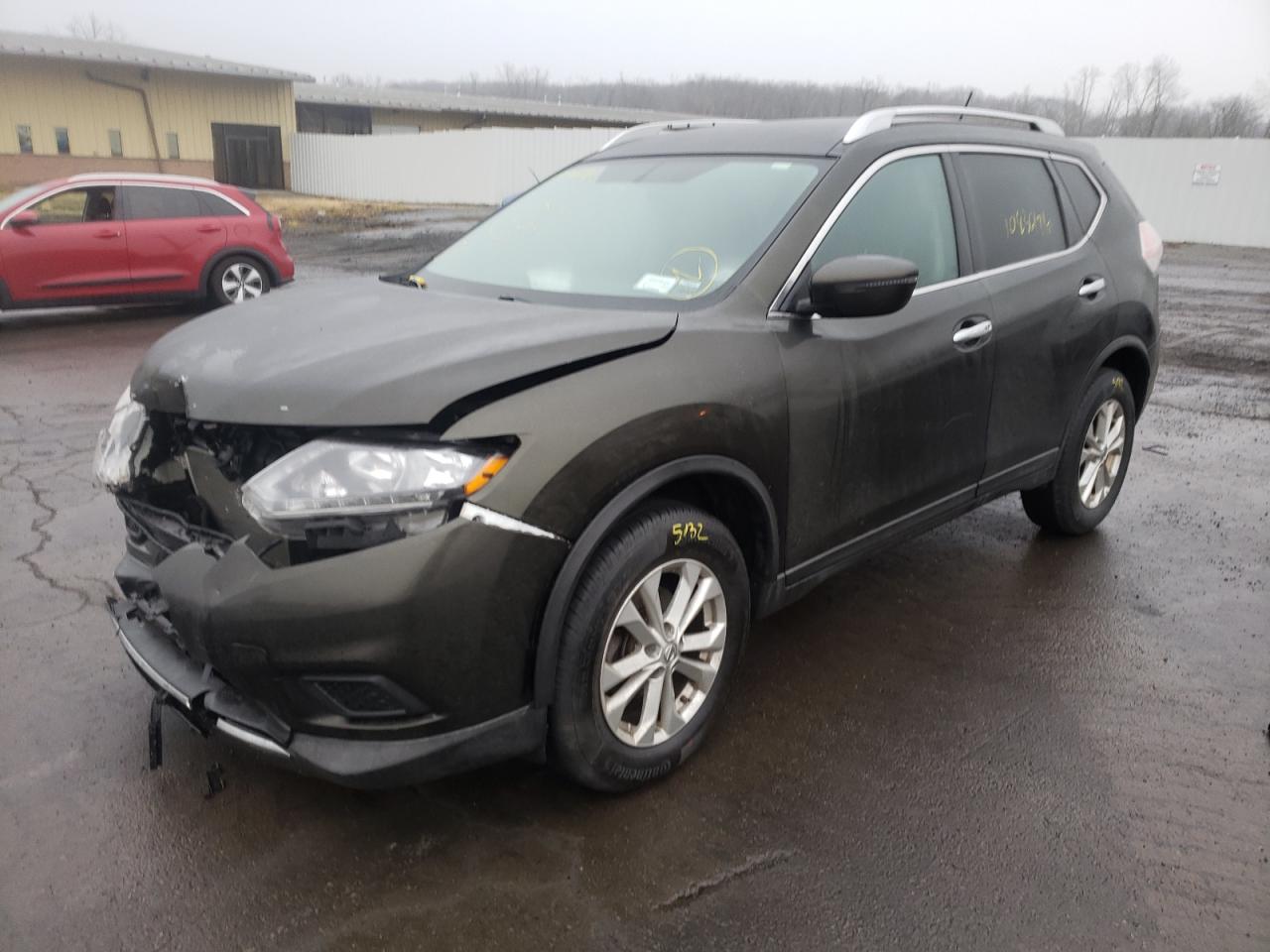 Photo 2 from auction – 2016 NISSAN ROGUE S with VIN KNMAT2MV3GP658507