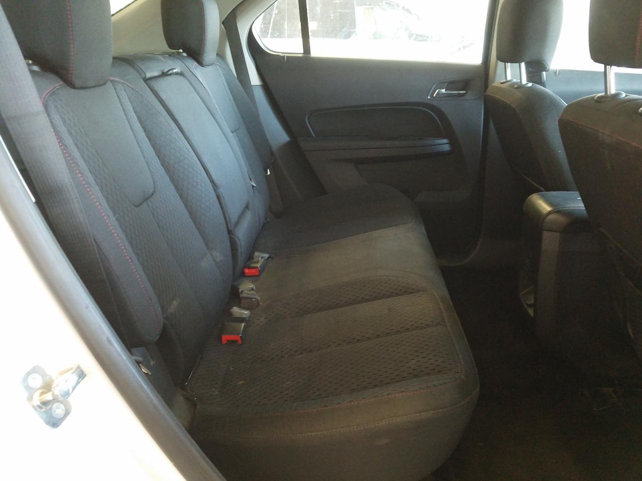 Photo 6 from auction – 2014 CHEVROLET EQUINOX LS with VIN 2GNALAEK4E6210375