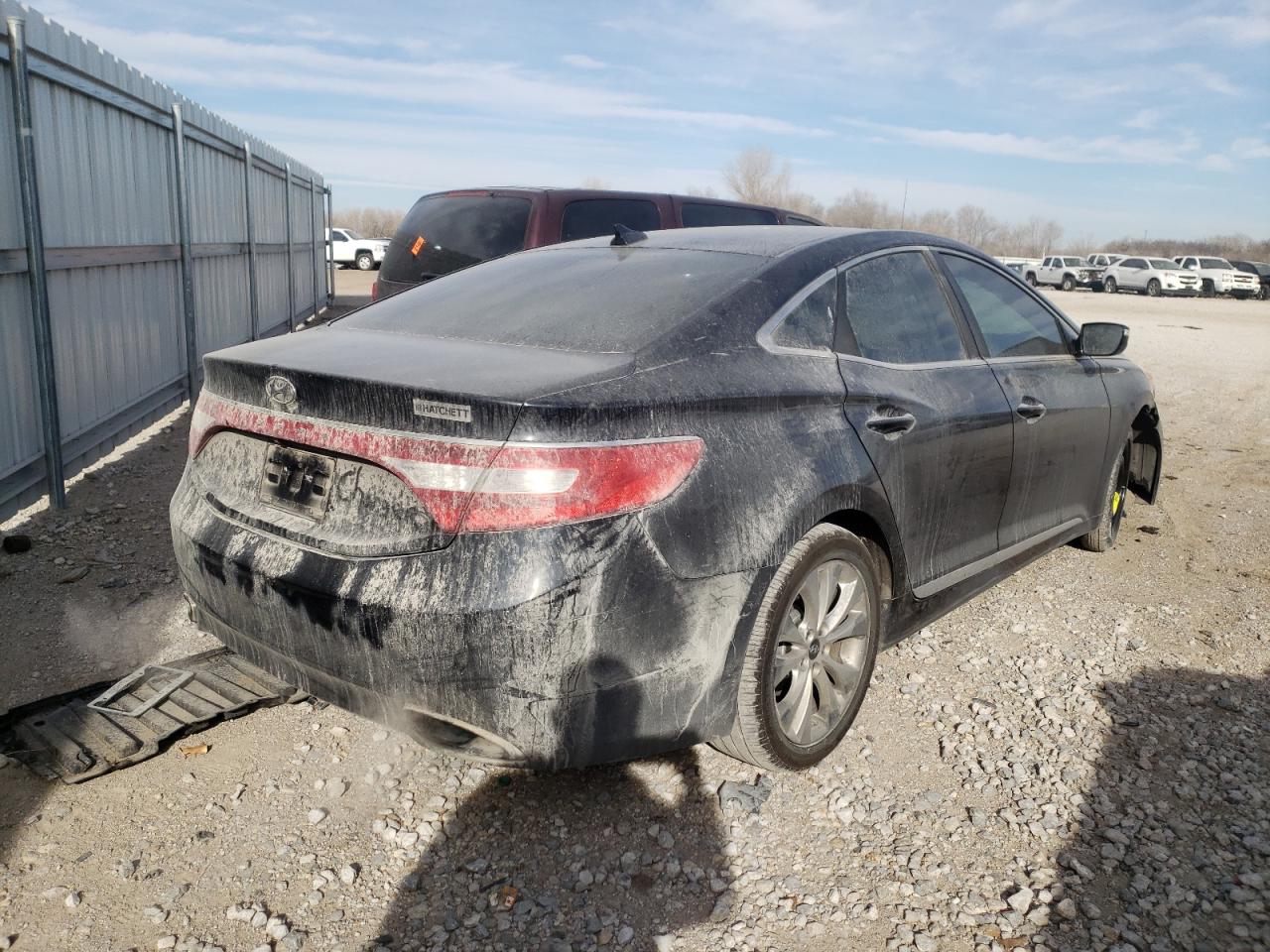 Photo 4 from auction – 2013 HYUNDAI AZERA with VIN KMHFG4JG5DA288330