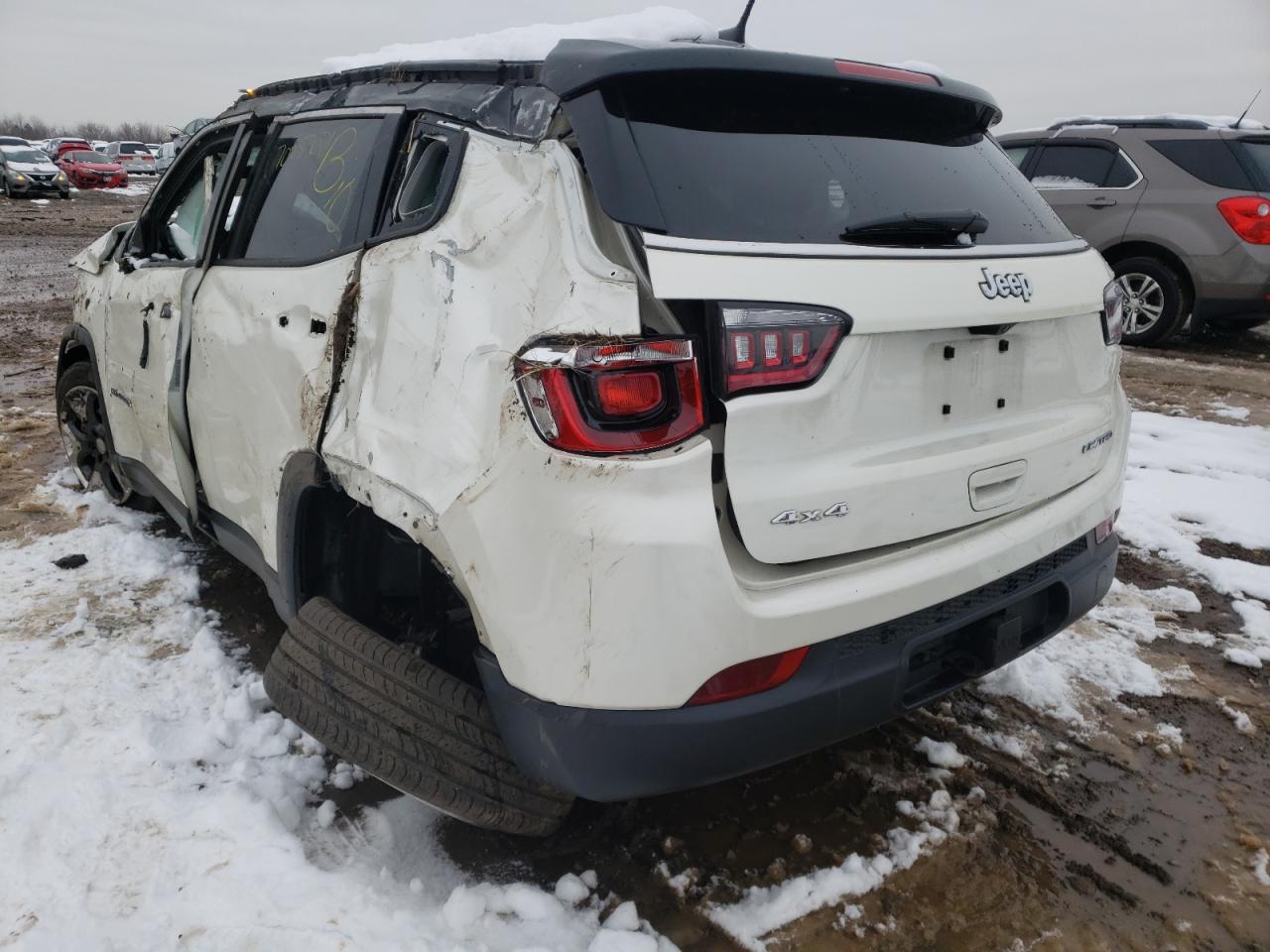 Photo 3 from auction – 2019 JEEP COMPASS LI with VIN 3C4NJDCB7KT724118