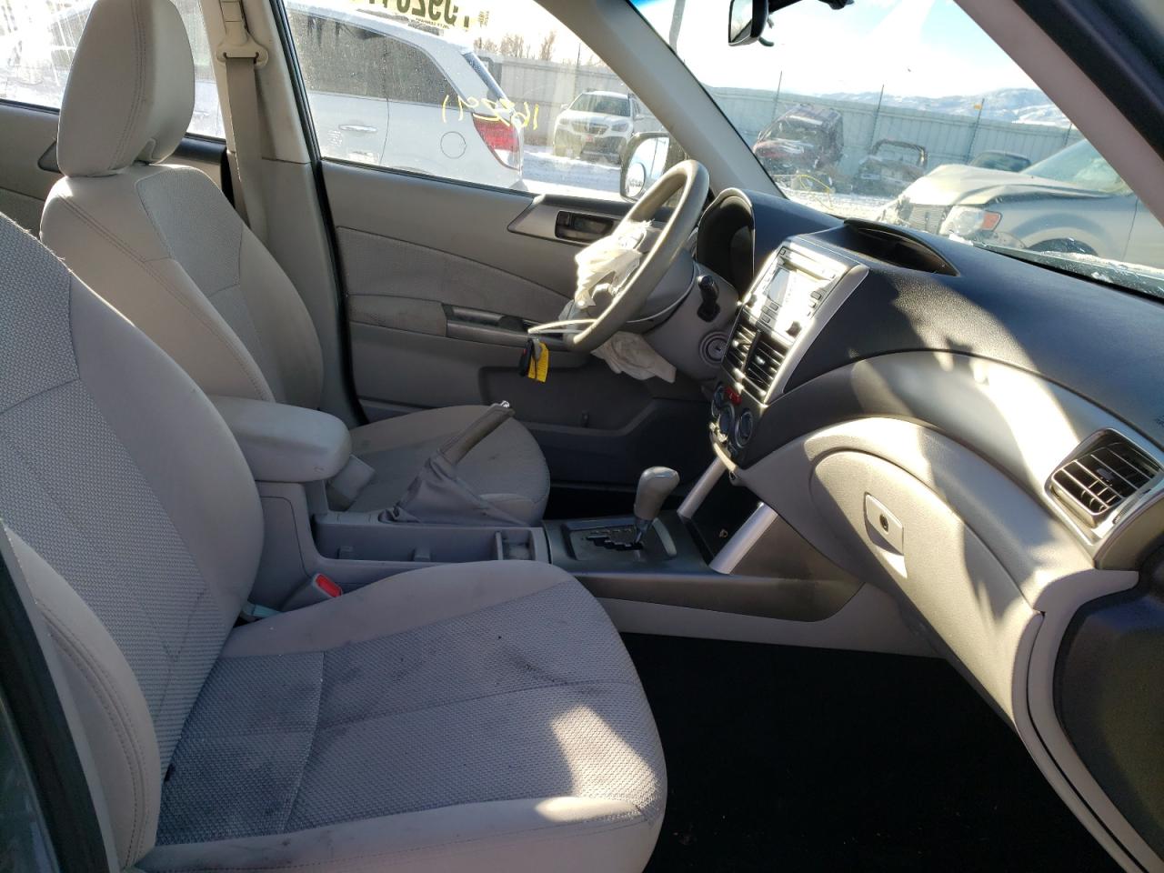 Photo 5 from auction – 2012 SUBARU FORESTER 2 with VIN JF2SHABC8CH418232