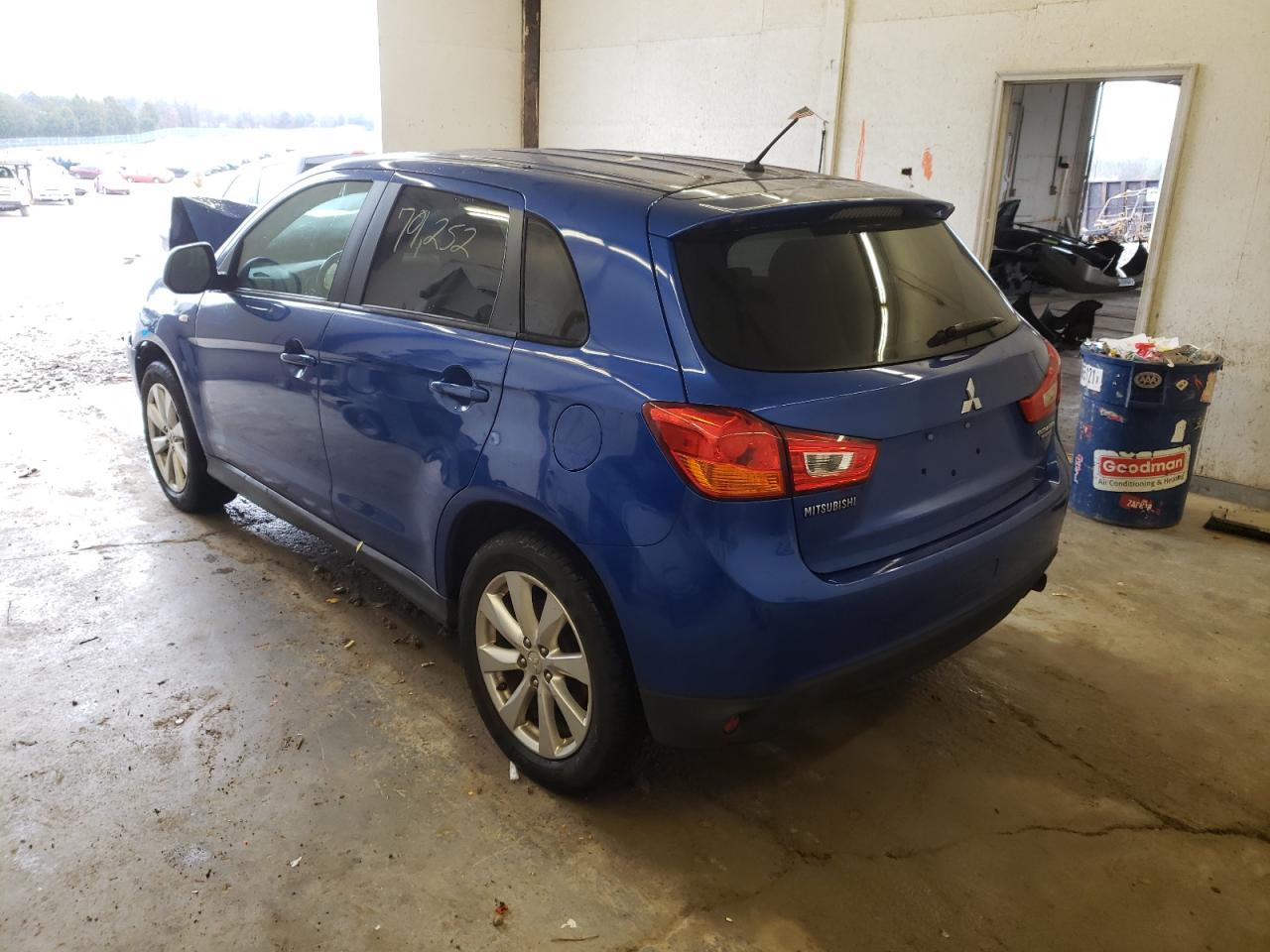 Photo 3 from auction – 2015 MITSUBISHI OUTLANDER with VIN 4A4AP3AU5FE014189
