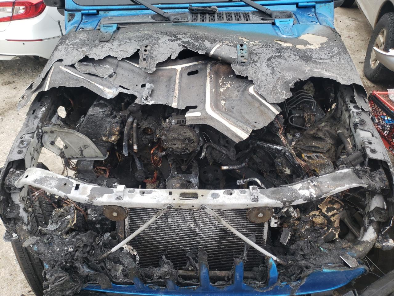 Photo 7 from auction – 2021 JEEP GLADIATOR with VIN 1C6HJTAG3ML591790