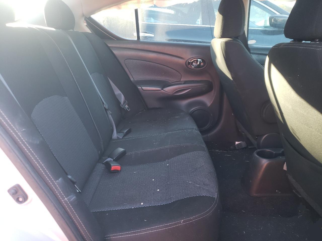 Photo 6 from auction – 2019 NISSAN VERSA S with VIN 3N1CN7AP1KL831437