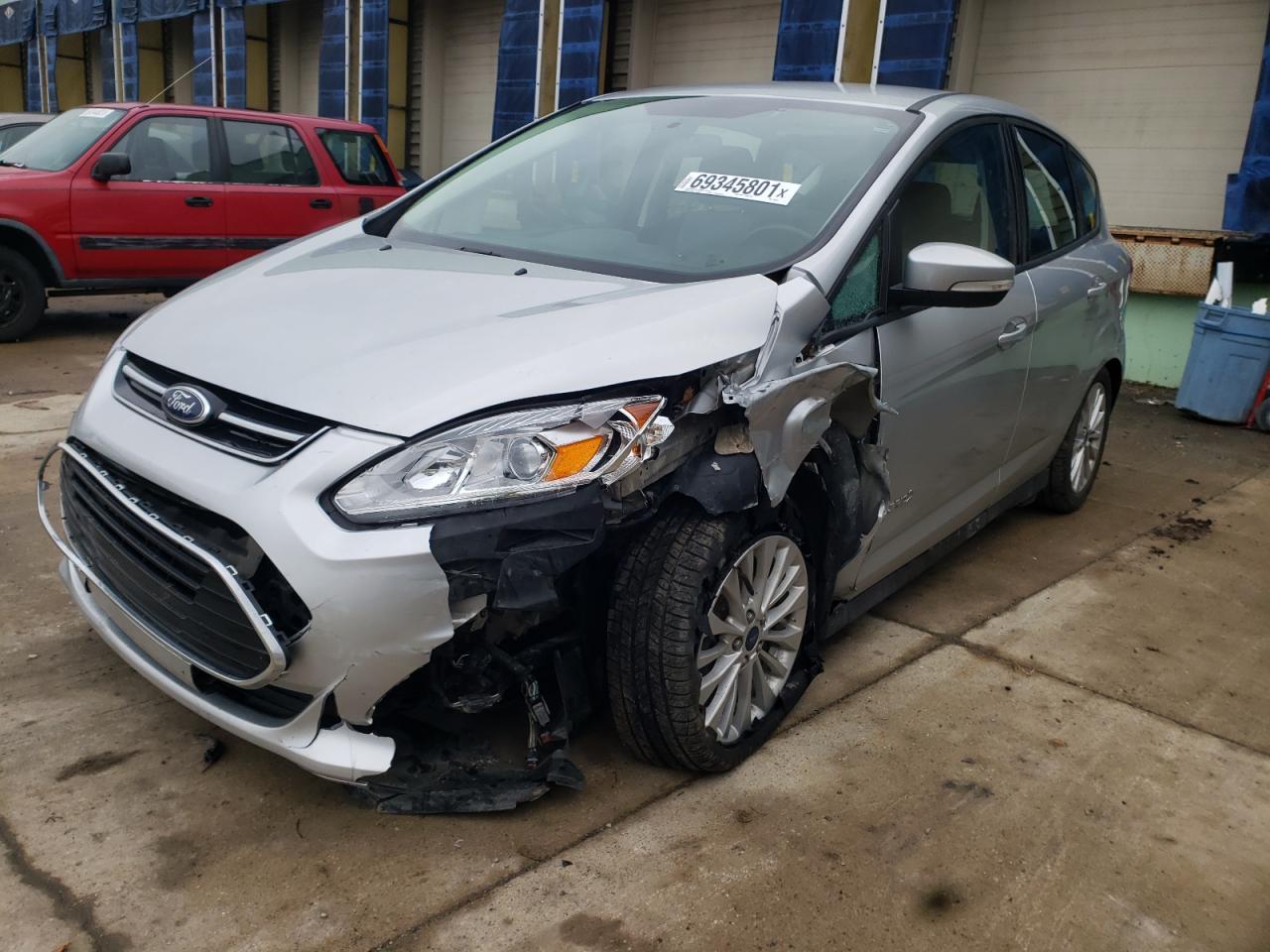 Zdjęcie 2 z aukcji – 2017 FORD C-MAX SE z VIN 1FADP5AU5HL108982