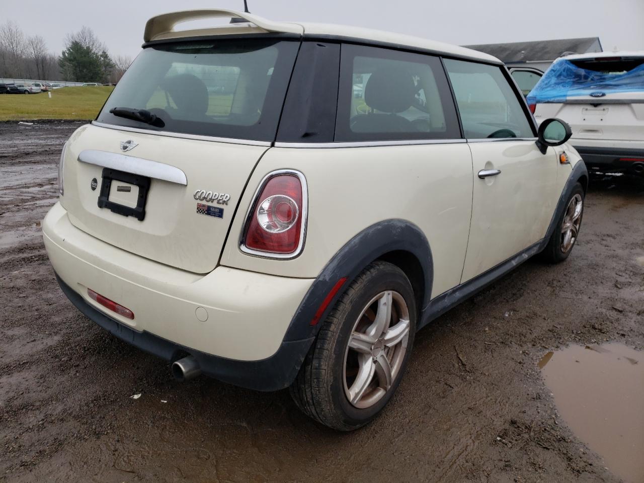 Photo 4 from auction – 2012 MINI COOPER with VIN WMWSU3C52CT543548