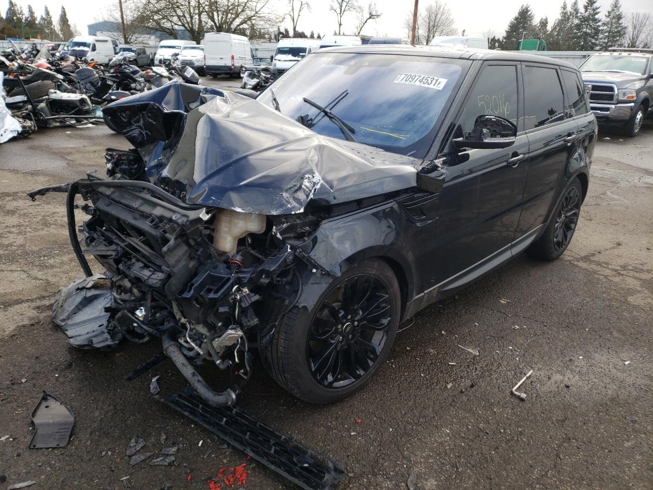 Photo 2 from auction – 2017 LAND ROVER RANGE ROVE with VIN SALWR2FKXHA669153