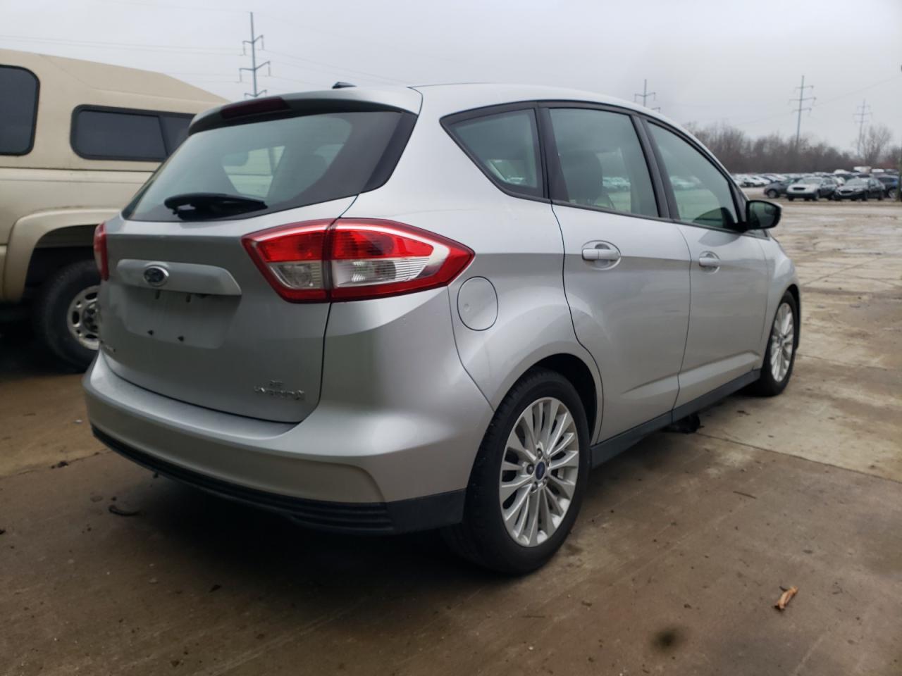 Photo 4 from auction – 2017 FORD C-MAX SE with VIN 1FADP5AU5HL108982