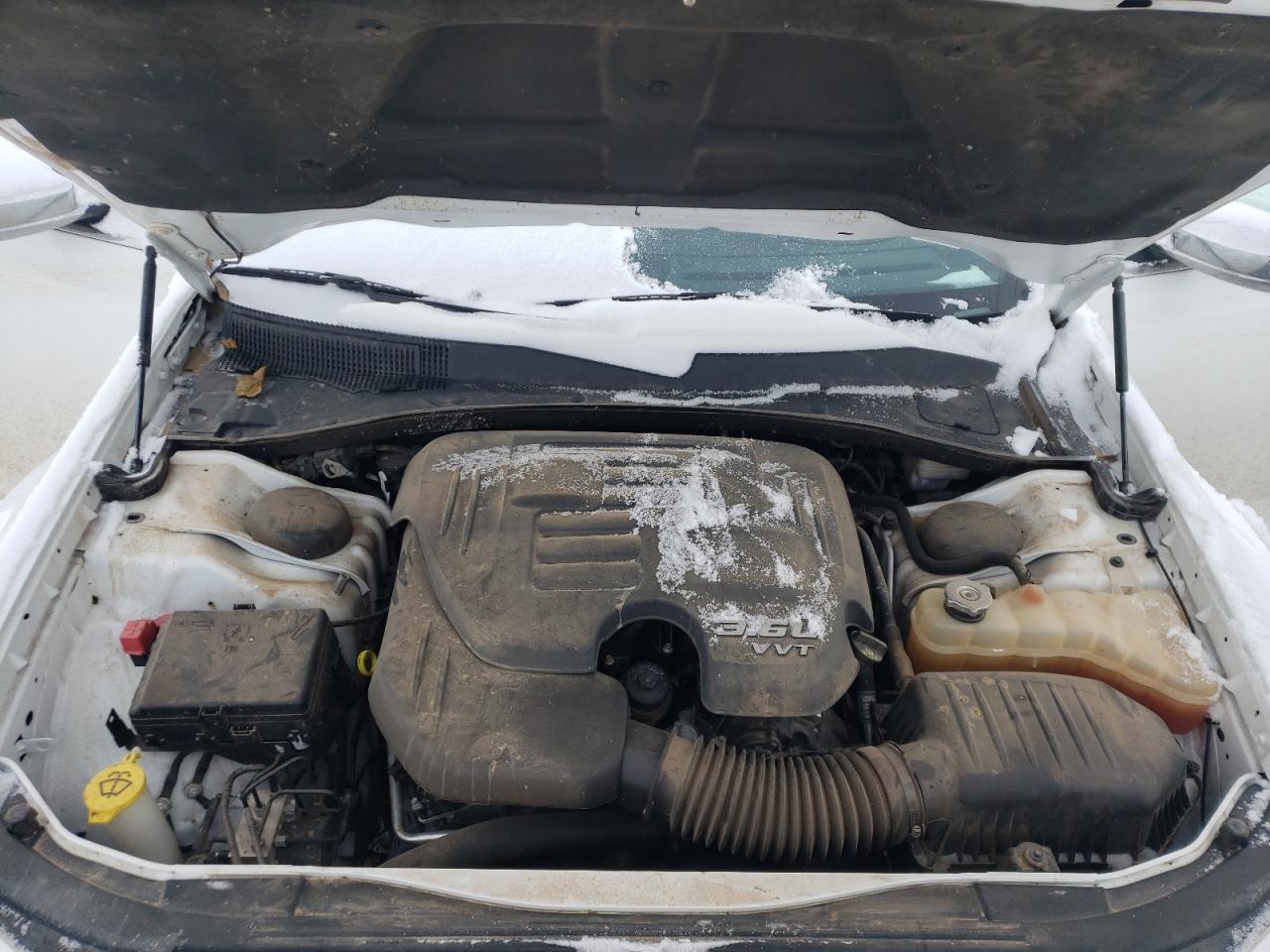 Photo 7 from auction – 2012 CHRYSLER 300 LIMITE with VIN 2C3CCACG6CH252861