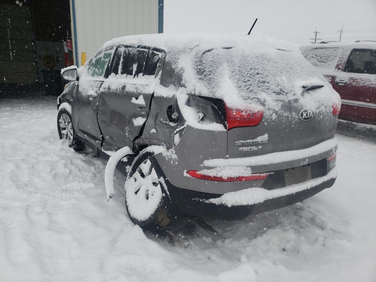 Photo 3 from auction – 2015 KIA SPORTAGE L with VIN KNDPBCAC8F7723131