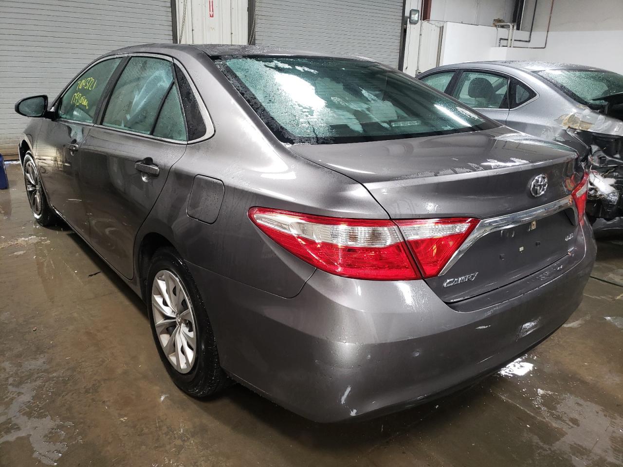 Photo 3 from auction – 2016 TOYOTA CAMRY LE with VIN 4T4BF1FK4GR559545