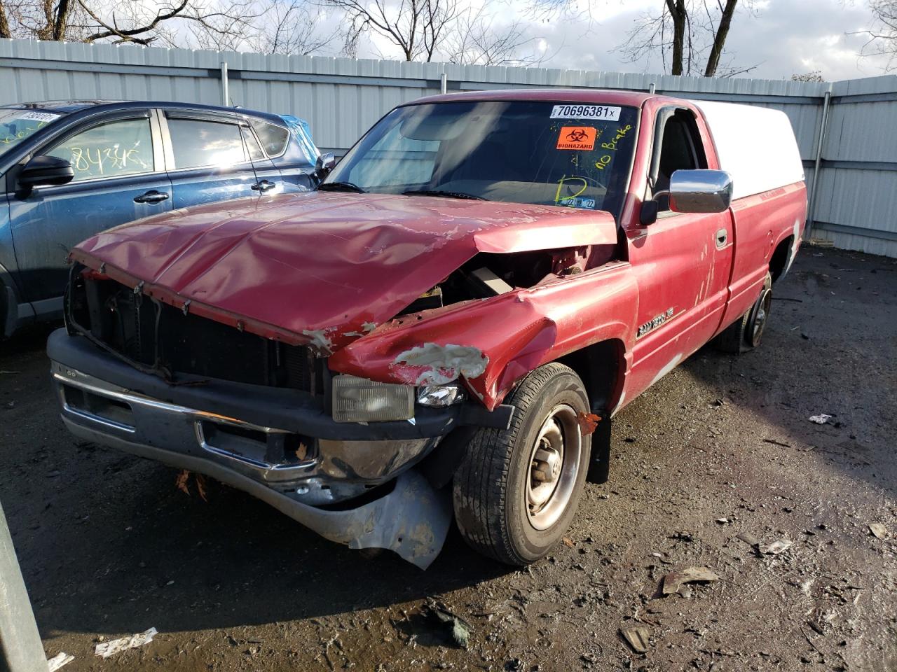 Photo 2 from auction – 1997 DODGE RAM 1500 with VIN 1B7HC16Z2VS111876