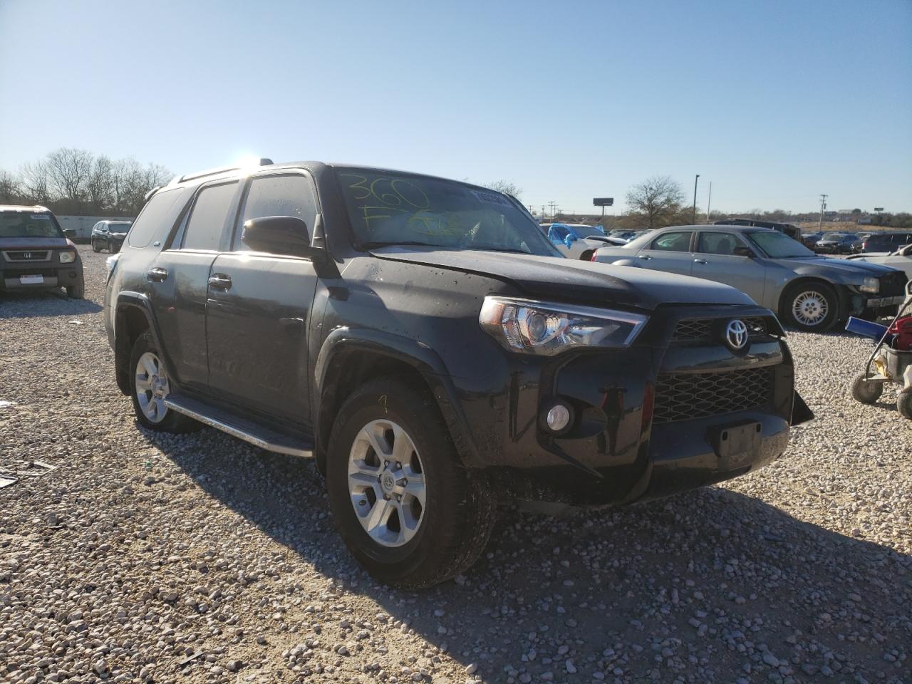 Photo 1 from auction – 2018 TOYOTA 4RUNNER SR with VIN JTEZU5JR9J5184439