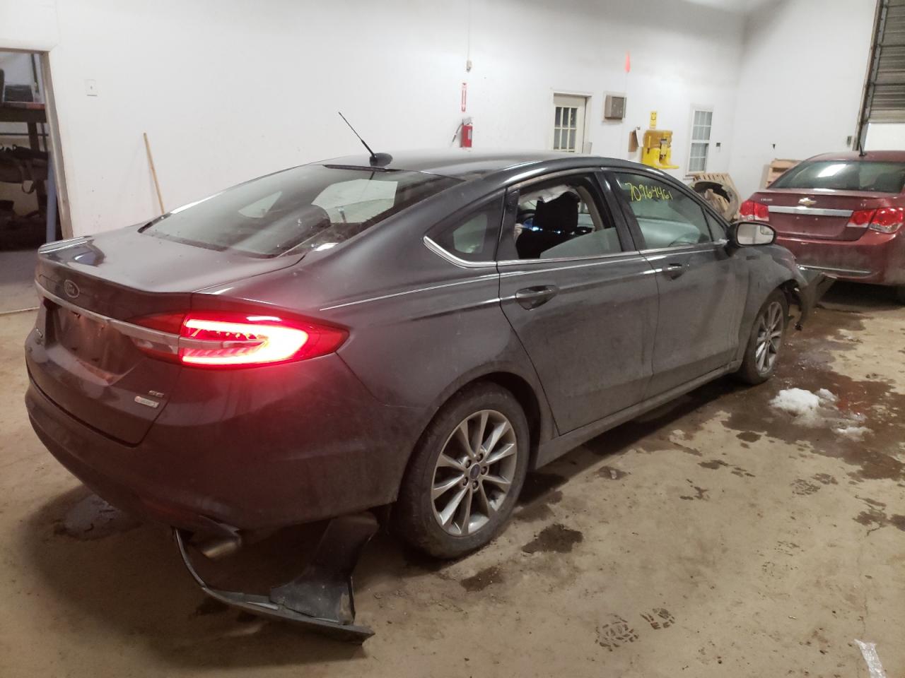 Photo 4 from auction – 2017 FORD FUSION SE with VIN 3FA6P0HD2HR176658