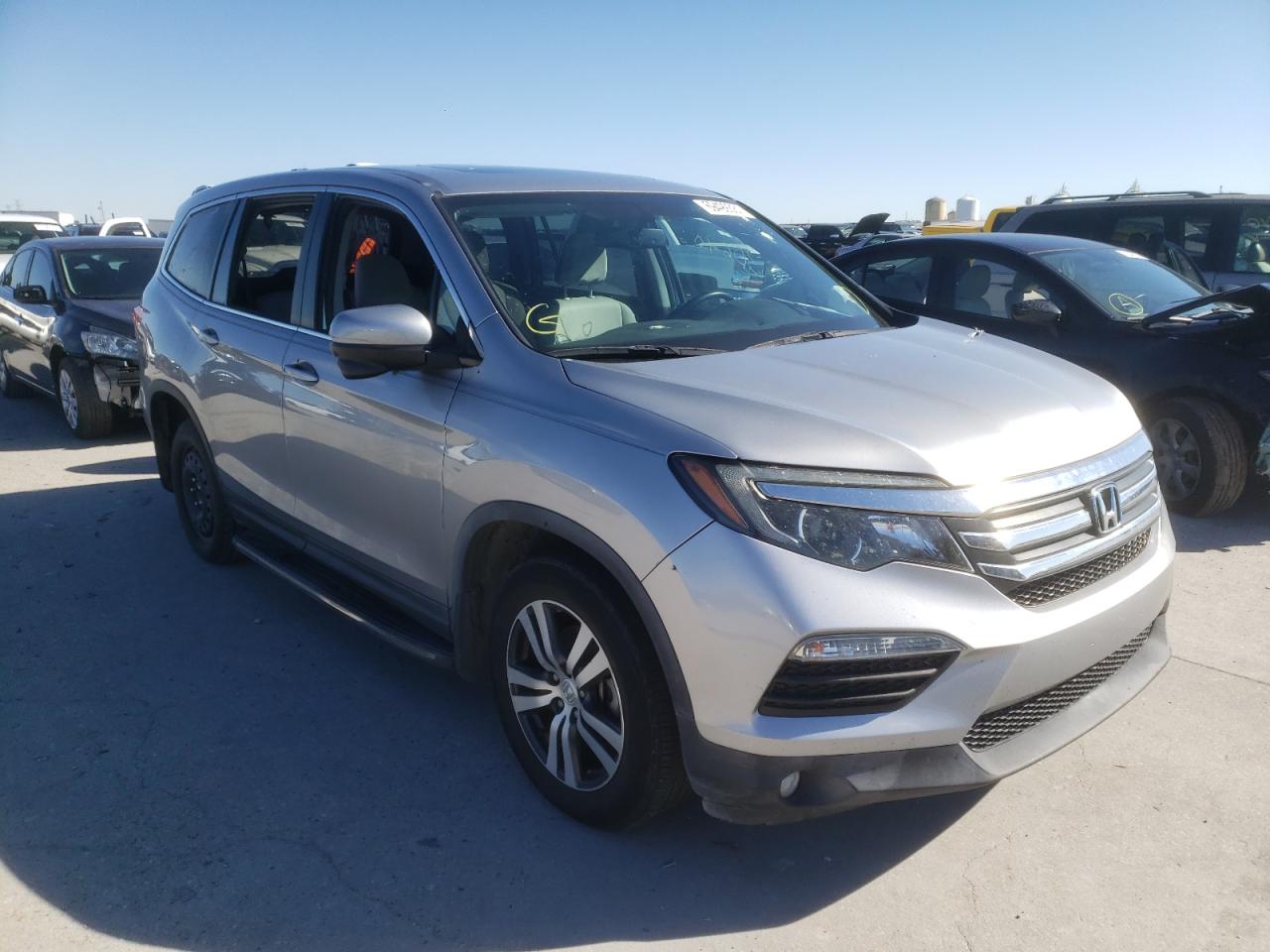 HONDA PILOT EXL 2017 with VIN 5FNYF5H51HB025467 - Photo from auction