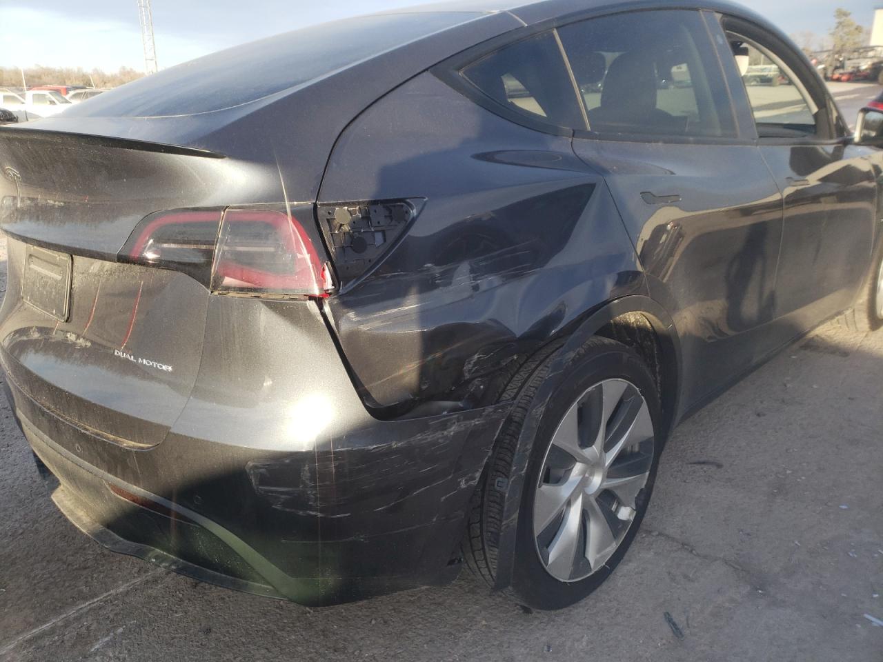 Photo 9 from auction – 2021 TESLA MODEL Y with VIN 5YJYGDEEXMF105470