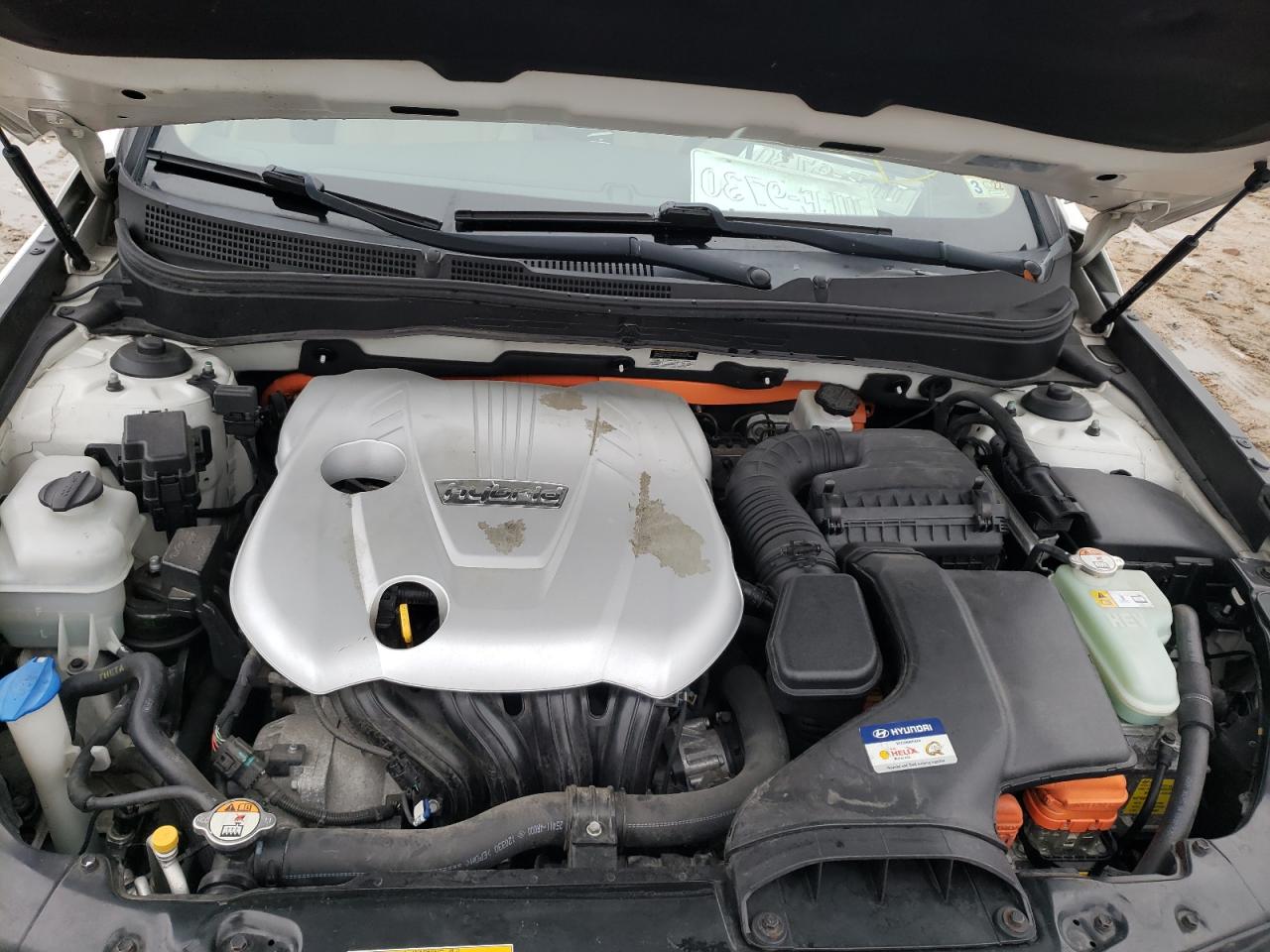 Photo 7 from auction – 2012 HYUNDAI SONATA HYB with VIN KMHEC4A43CA032196
