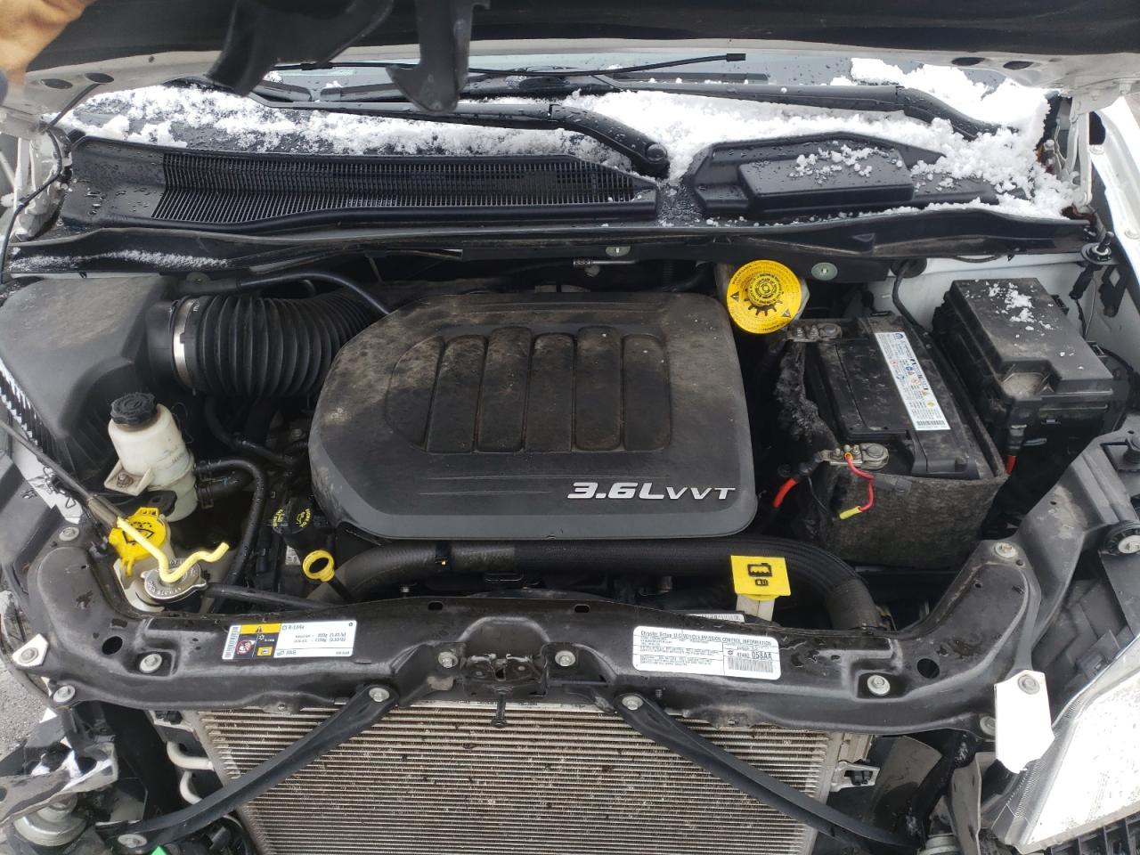 Photo 7 from auction – 2014 CHRYSLER TOWN & COU with VIN 2C4RC1CG0ER257427