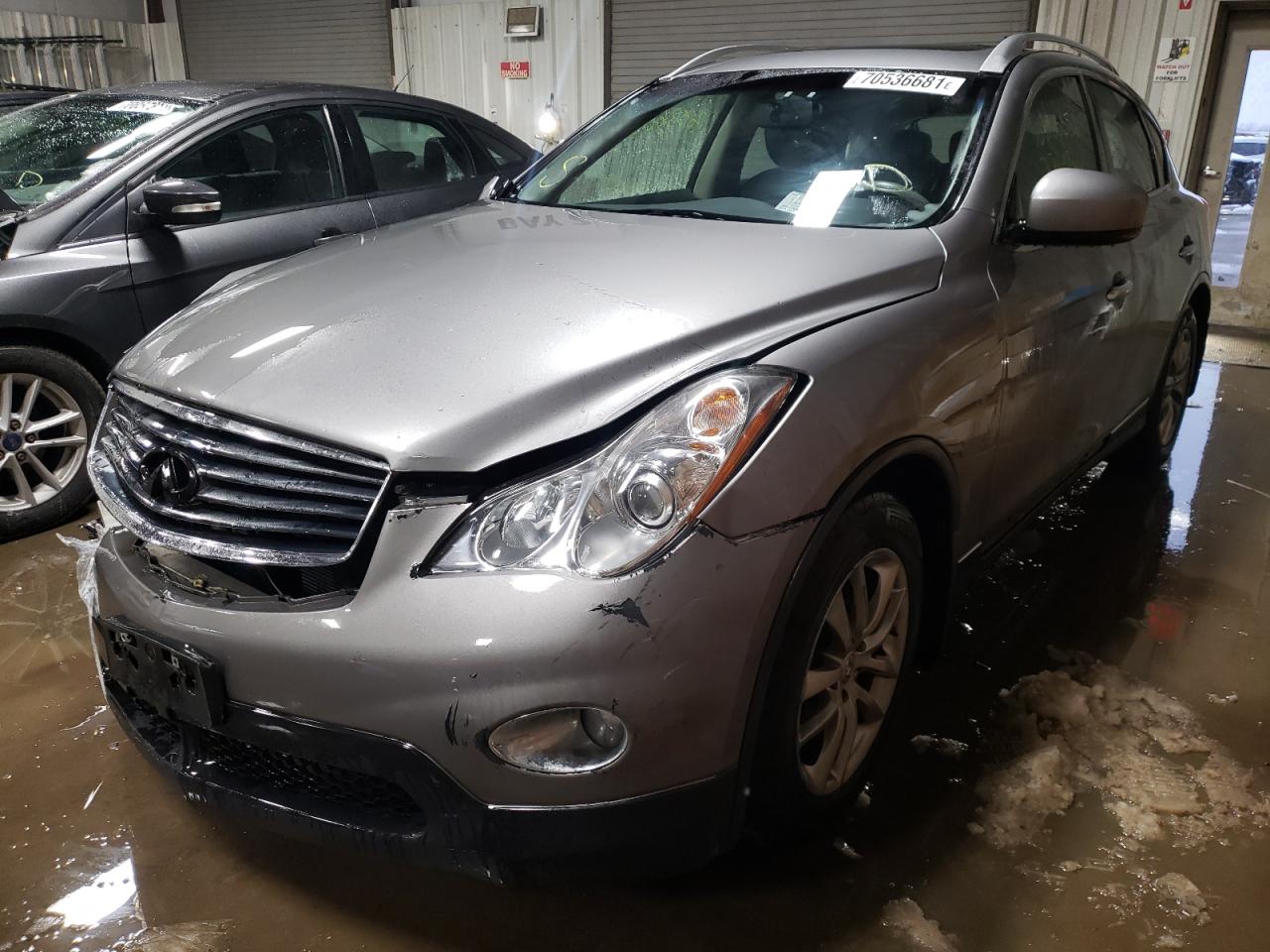 Photo 2 from auction – 2009 INFINITI EX35 BASE with VIN JNKAJ09F79M951518