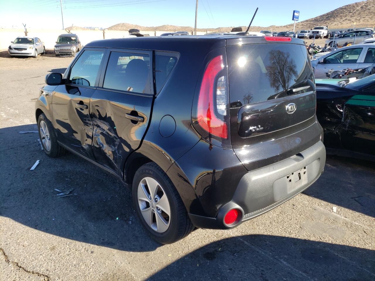 Photo 3 from auction – 2016 KIA SOUL with VIN KNDJN2A25G7325360