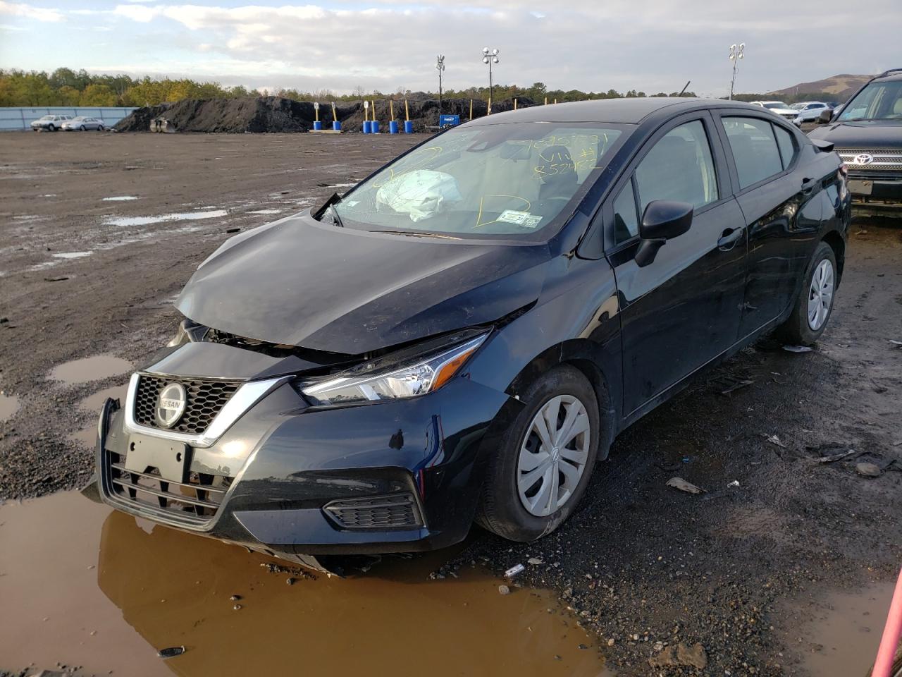 Photo 2 from auction – 2021 NISSAN VERSA S with VIN 3N1CN8DV8ML852482