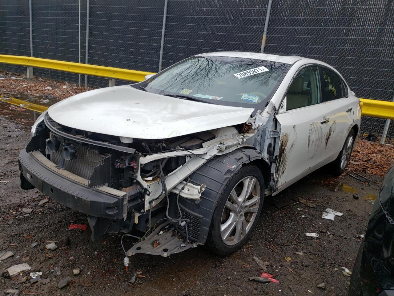 Photo 2 from auction – 2013 NISSAN ALTIMA 3.5 with VIN 1N4BL3AP4DC162981