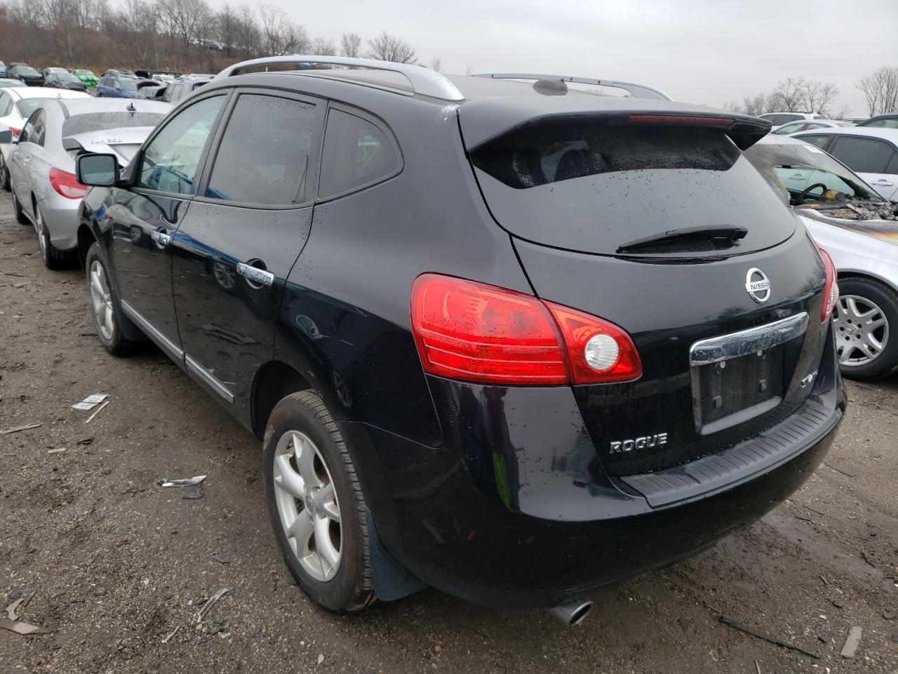Photo 3 from auction – 2011 NISSAN ROGUE S with VIN JN8AS5MV3BW280485