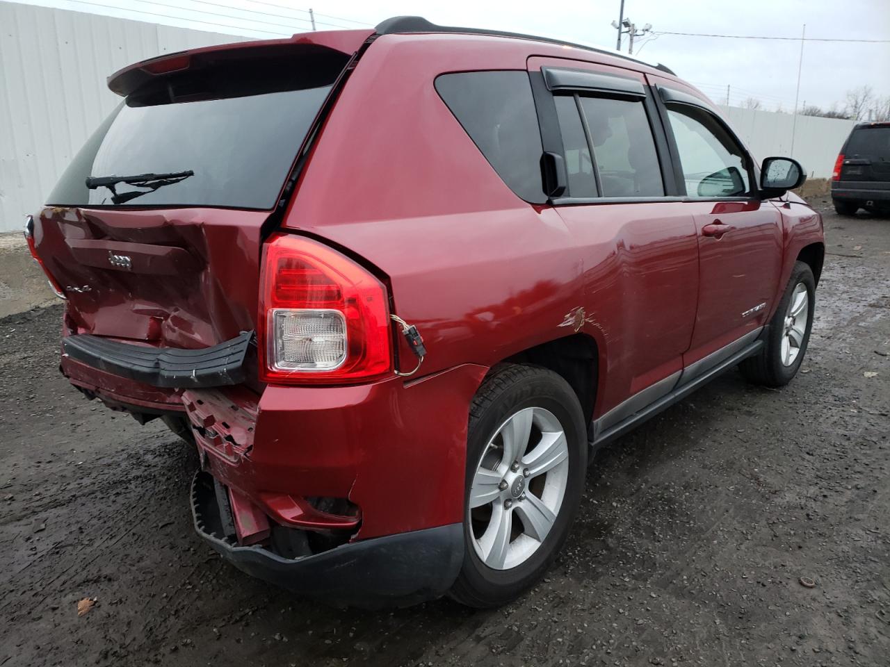 Photo 4 from auction – 2011 JEEP COMPASS SP with VIN 1J4NF1FB1BD135027