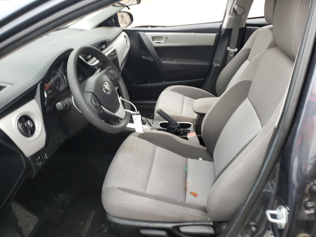 Photo 5 from auction – 2018 TOYOTA COROLLA L with VIN 5YFBURHE2JP795626