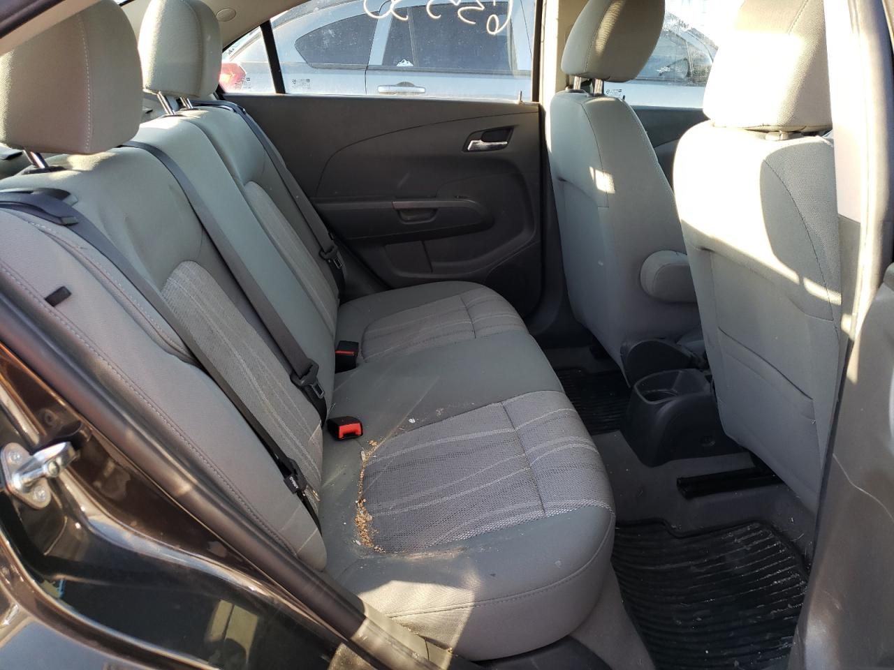 Photo 6 from auction – 2014 CHEVROLET SONIC LT with VIN 1G1JC5SB4E4134445