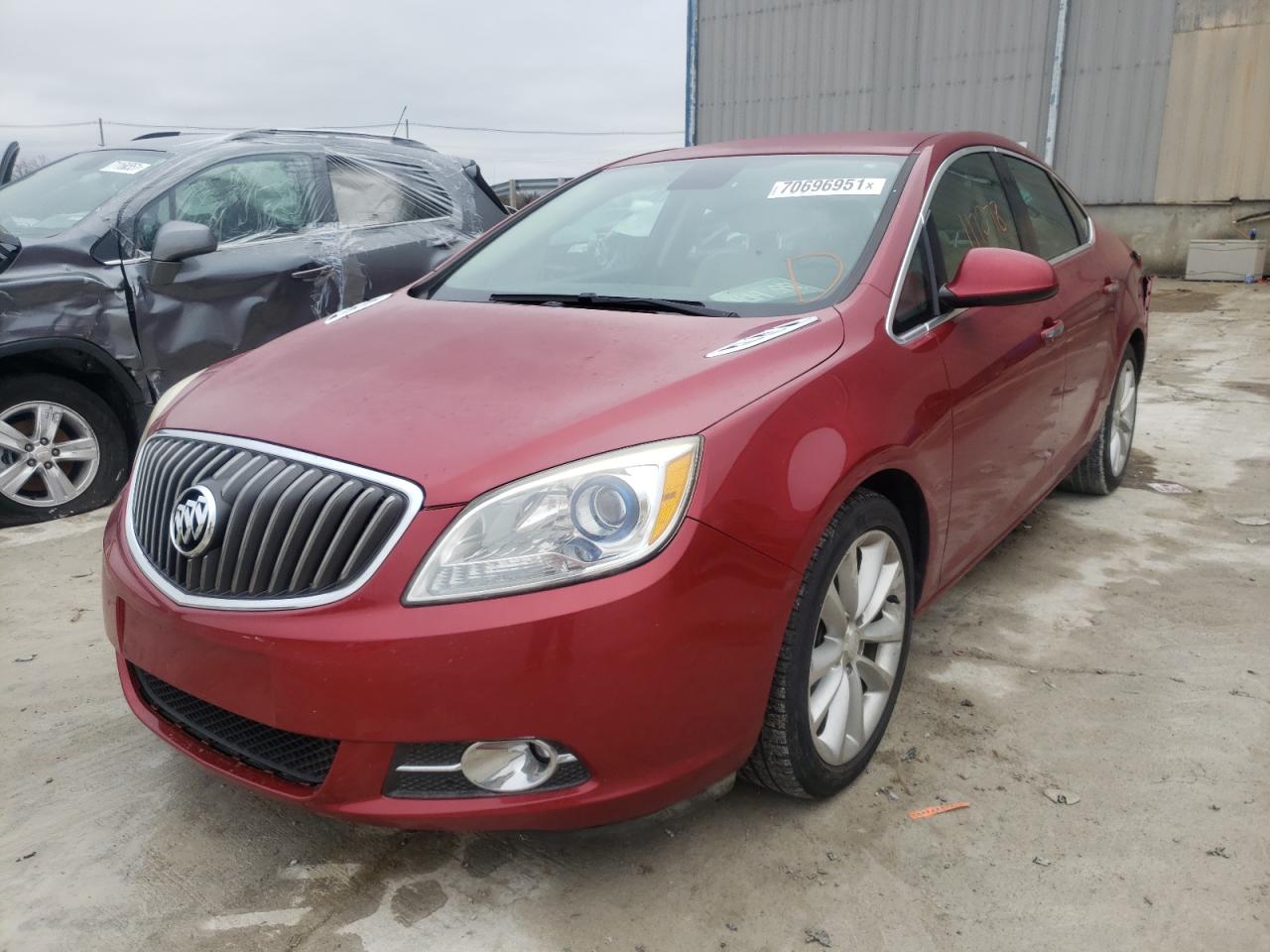 Photo 2 from auction – 2013 BUICK VERANO with VIN 1G4PP5SK2D4106014