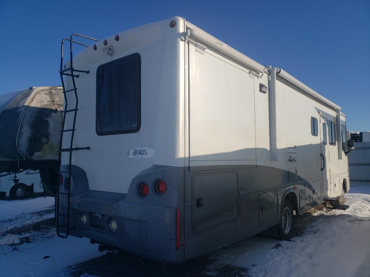 Photo 4 from auction – 2012 WILDWOOD GEORGETOWN with VIN 1F66F5DY4C0A00614