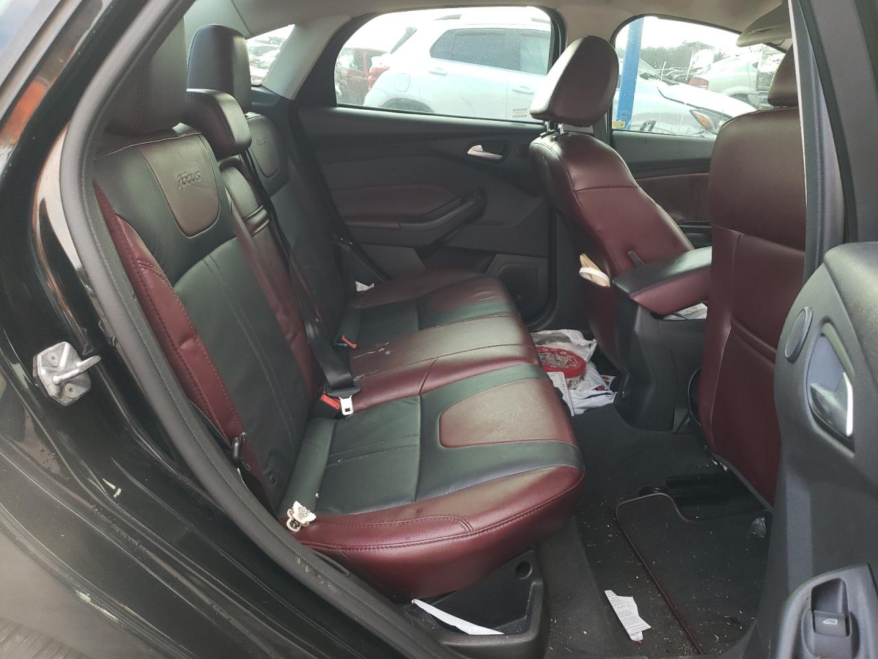 Photo 6 from auction – 2014 FORD FOCUS SE with VIN 1FADP3F21EL279624