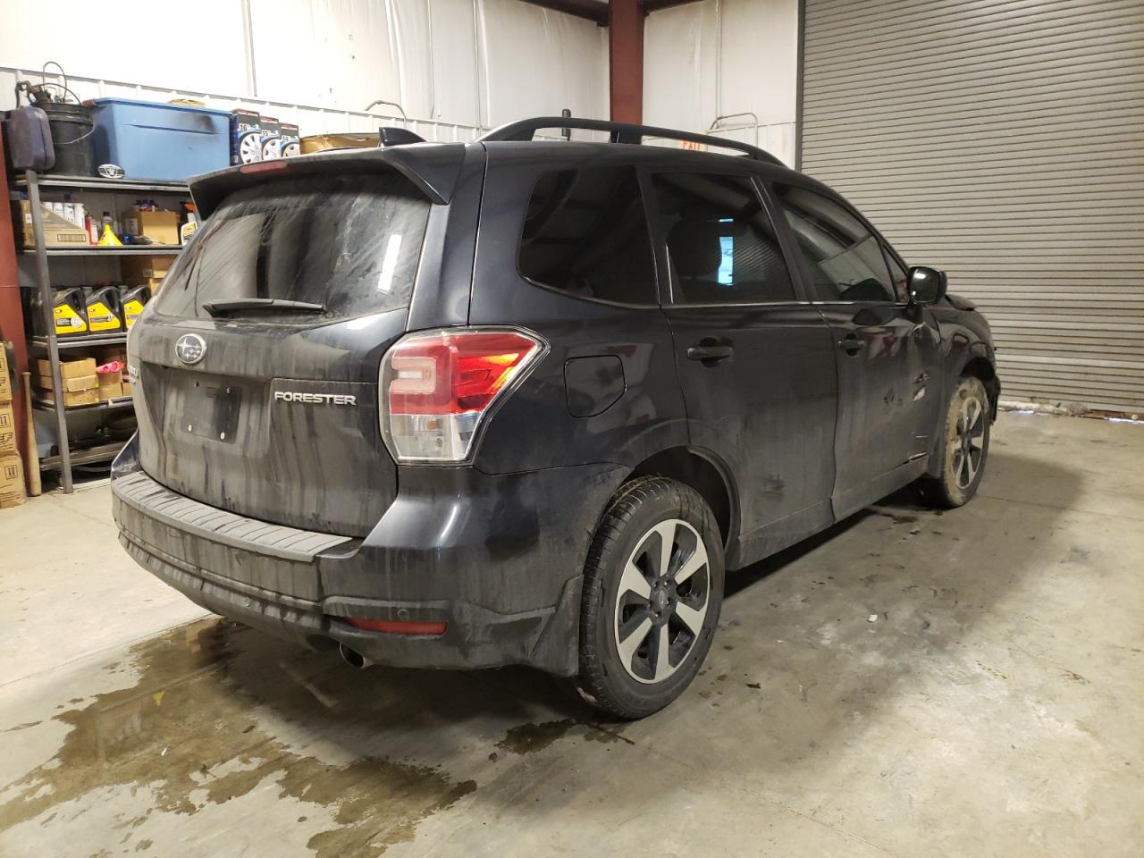 Photo 4 from auction – 2018 SUBARU FORESTER 2 with VIN JF2SJARCXJH420605