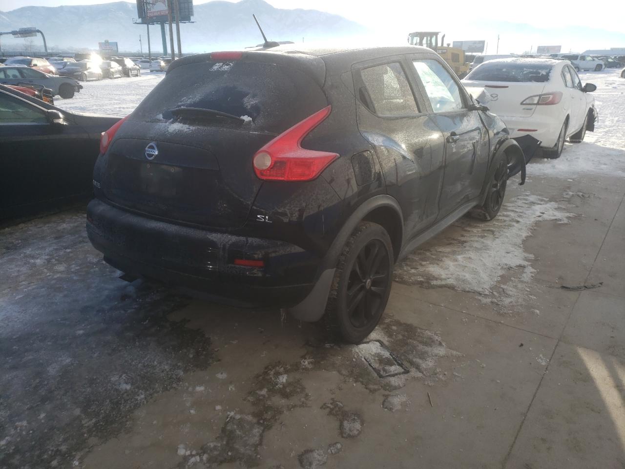 Photo 4 from auction – 2011 NISSAN JUKE S with VIN JN8AF5MR1BT019459